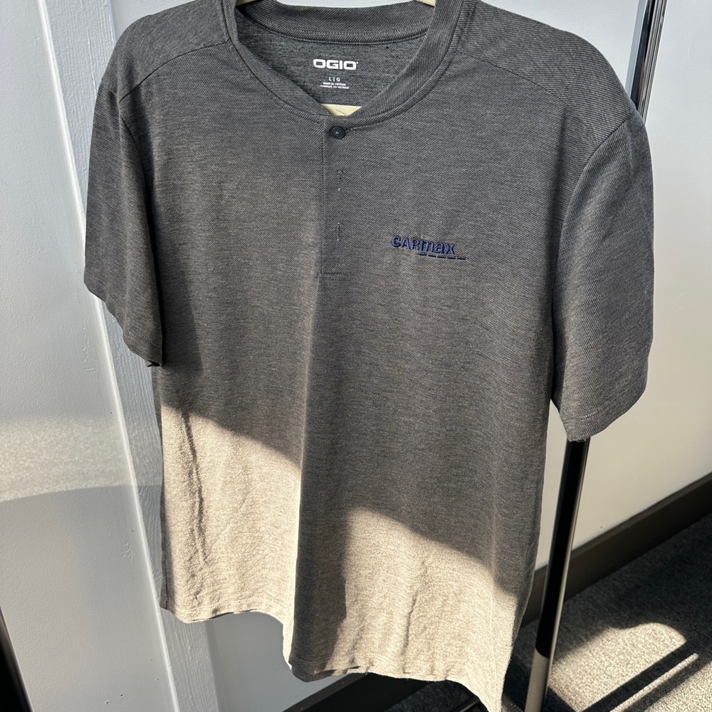 Ogio “ Carmax “Gray T-Shirt